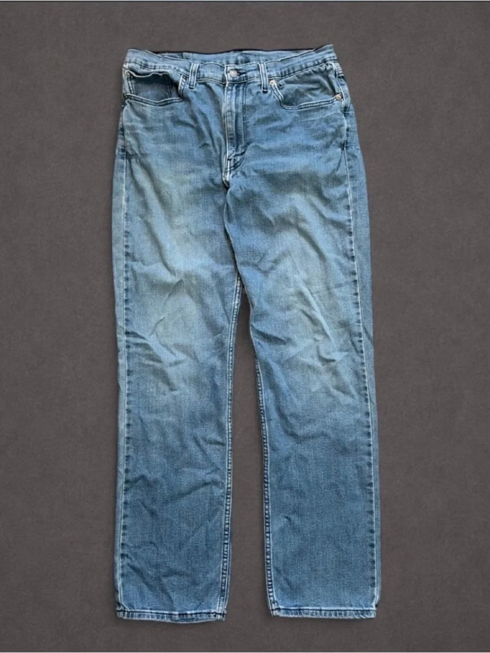 Levi’s 514 Straight Fit Jeans Light Wash Blue Denim Size 36x34